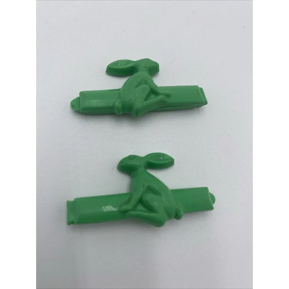 Vintage Goody Snap-Tight Girl Barrettes Set Rabbit Bunny Green